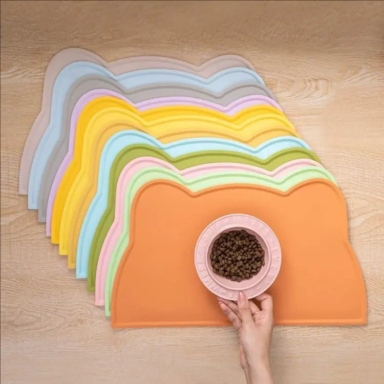 Anti-Slip Pet Silicone Feeding Mat Easy To Clean
